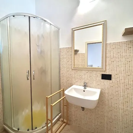 Monolocale Cora 코르사노